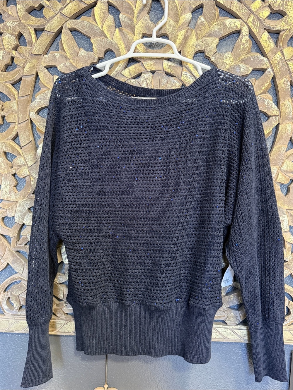 Carlisle Navy Sweater NEW w tags . Large